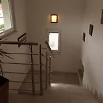 Апартаменты Sara's House *