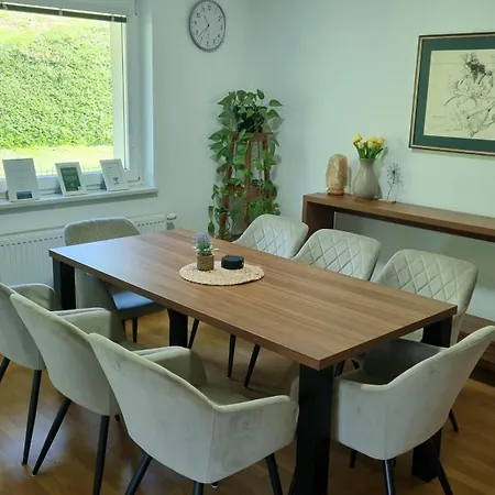 Апартаменты Sara's House *